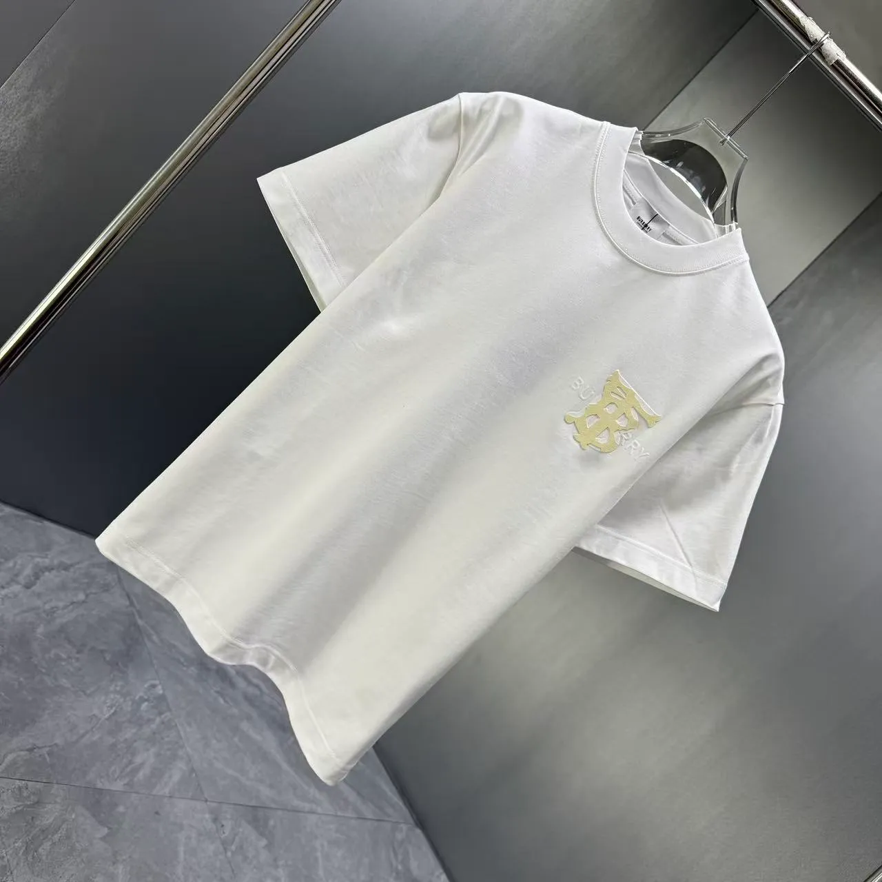 BURBE* * 2026 New Arrival T logo + ：Black White Dark Blue Sizes：S M L XL XXL